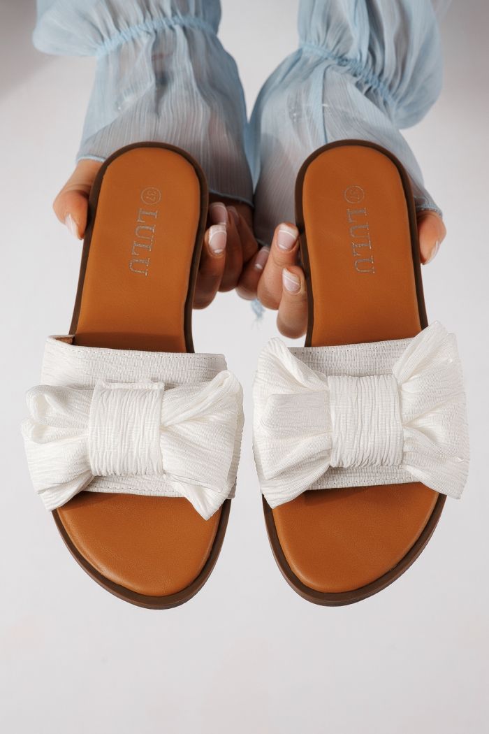 Papuci dama albi din material textil Zaida #25063