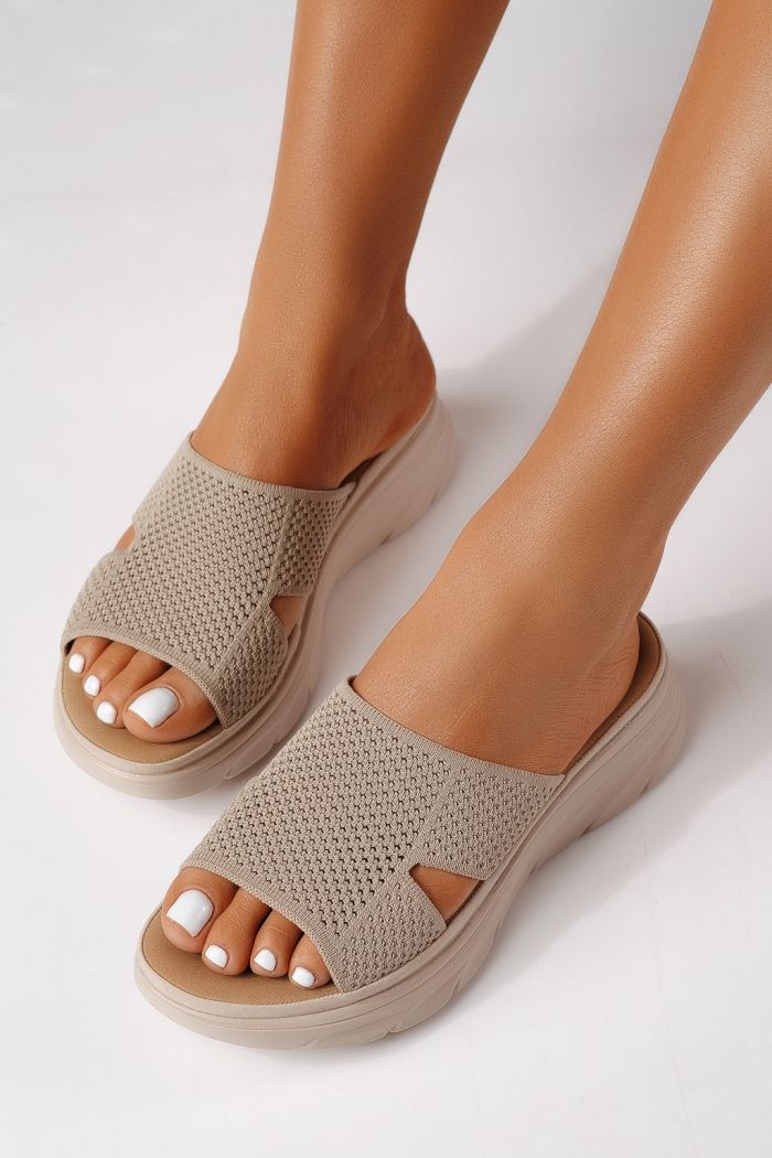 Papuci dama bej din material textil Iria #25029