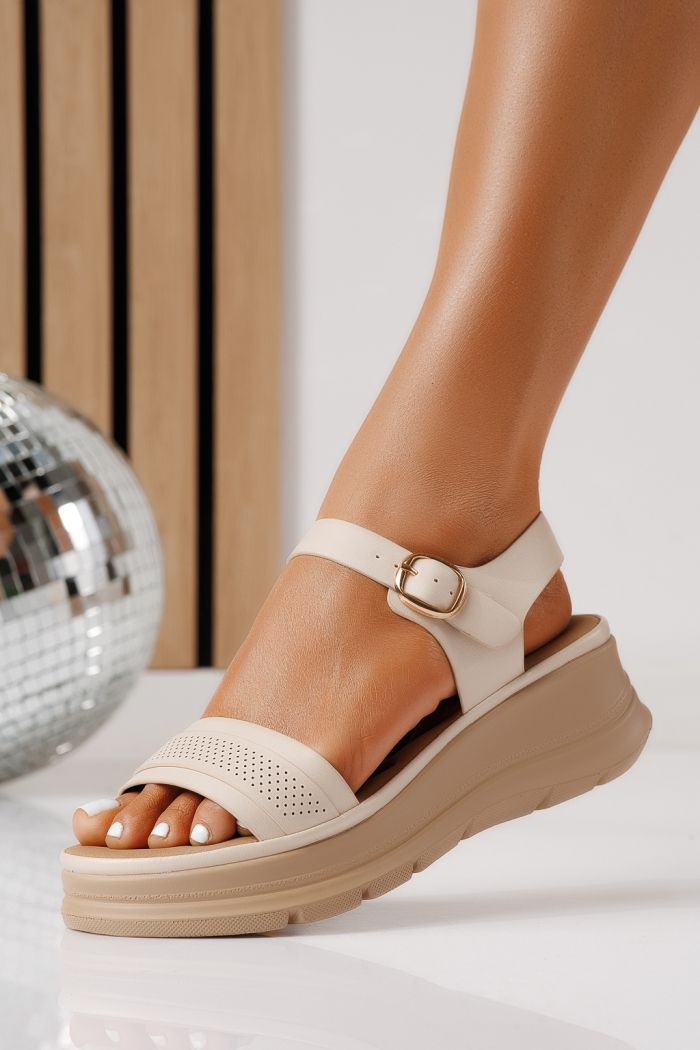 Sandale cu platforma dama bej din piele ecologica Gisela #25026