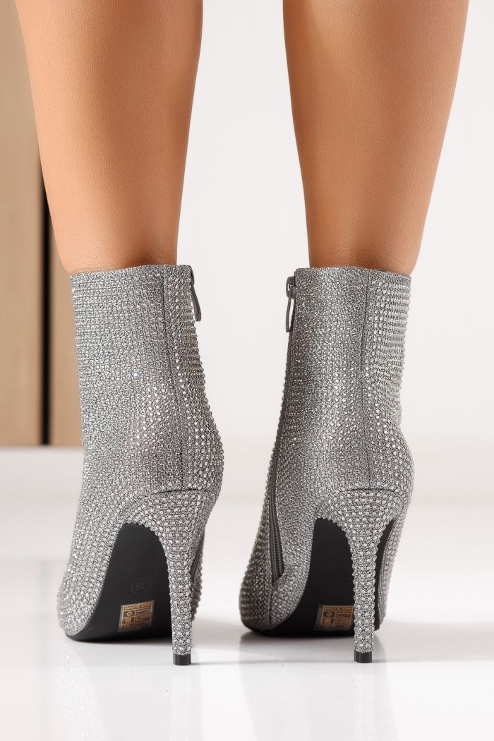 Botine dama captusite argintii din material textil Naya #30010
