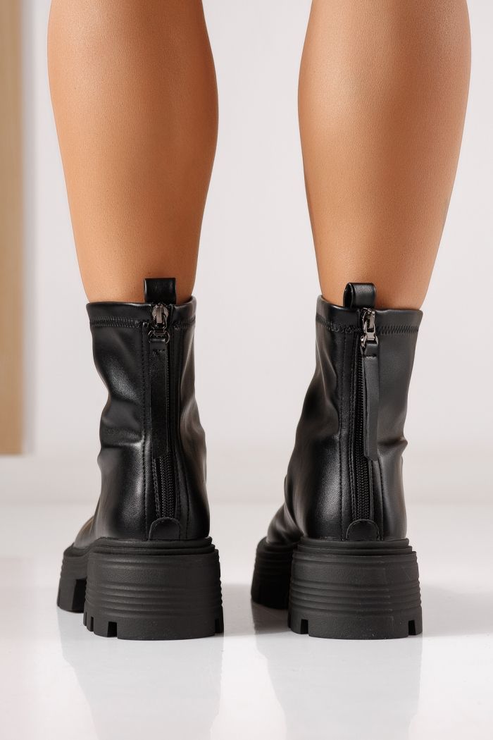 Ghete dama captusite negre din piele ecologica Lorelei #30094