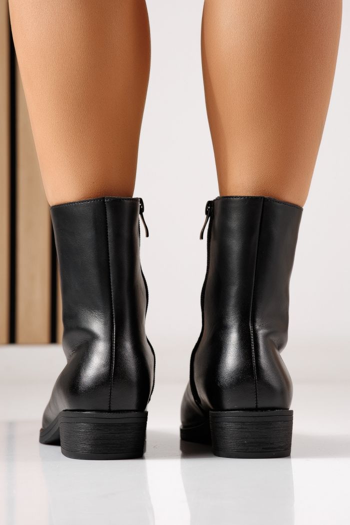 Ciocate dama vatuite negre din piele naturala Elaris #30148