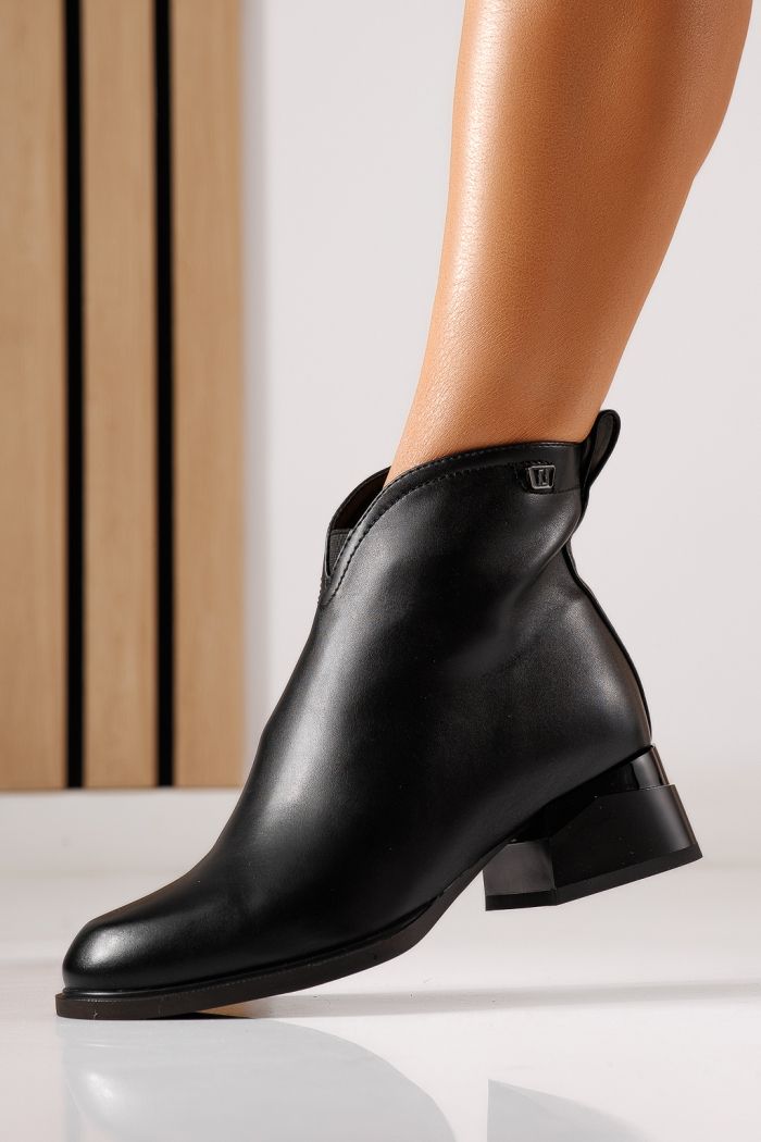 Botine dama vatuite negre din piele ecologica Ilinca #30246