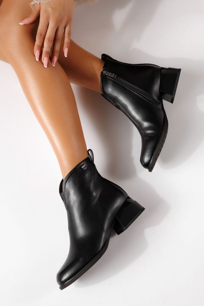 Botine dama vatuite negre din piele ecologica Ilinca #30246