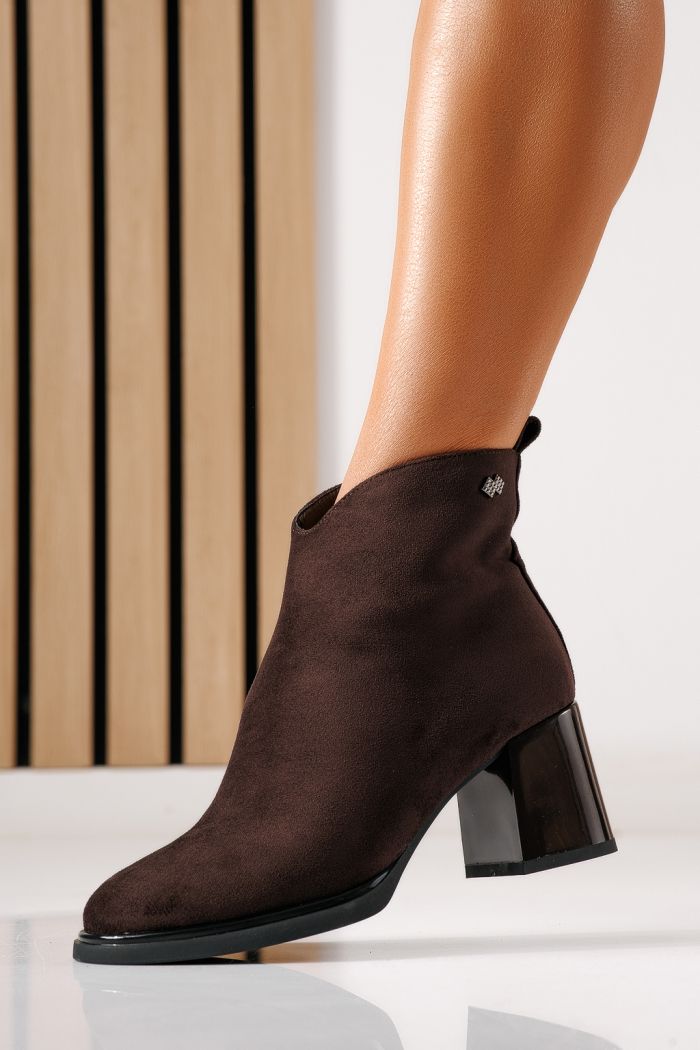 Botine dama vatuite maro din piele ecologica intoarsa Clara #30207