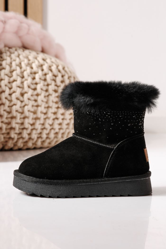 Lányoknak való fekete, UGG típusú, szőrmével bélelt csizma természetes velúrbőrből Katy #30287