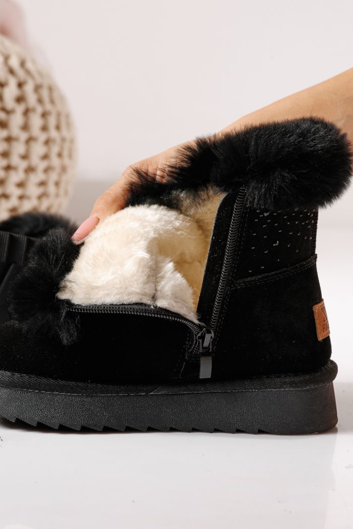 Ghete fete îmblanite tip Ug negre din piele naturala intoarsa Katy #30287