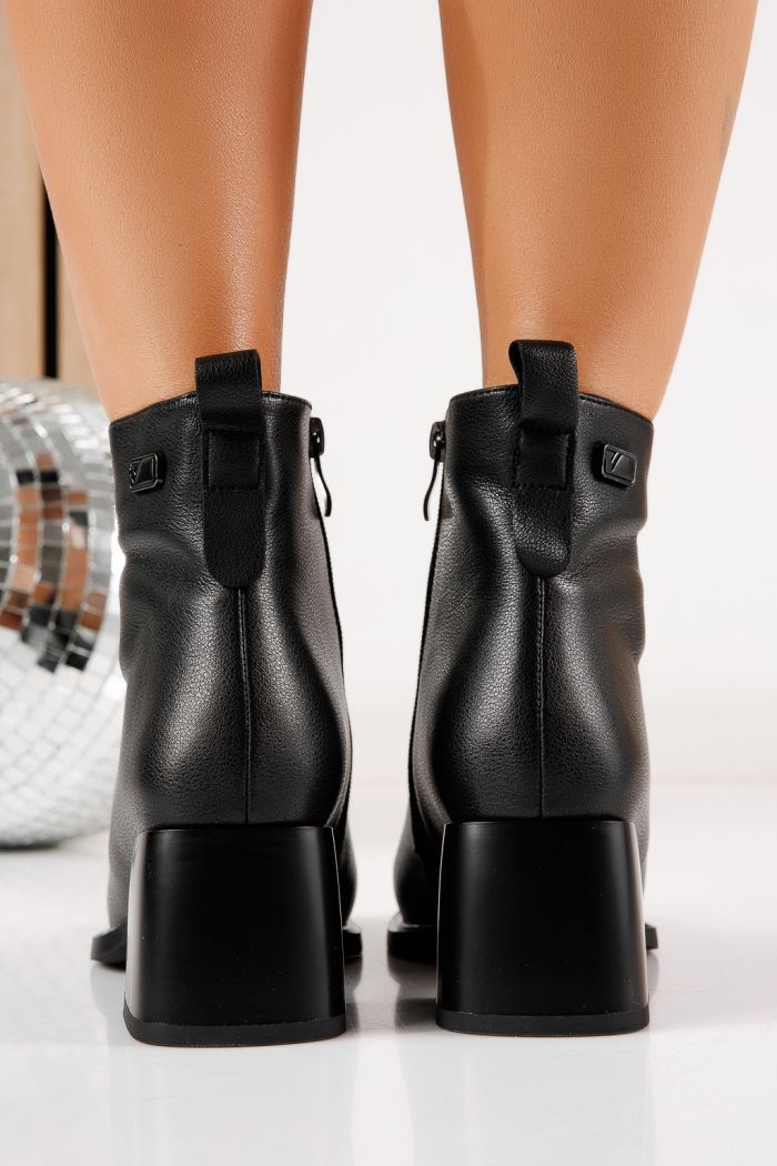 Botine dama vatuite negre din piele naturala Lucia #30587
