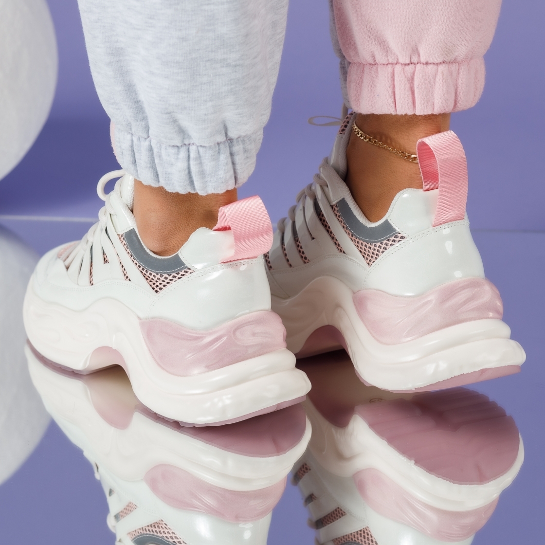 Дамски спортни обувки естествена кожа Berta розово #4144M