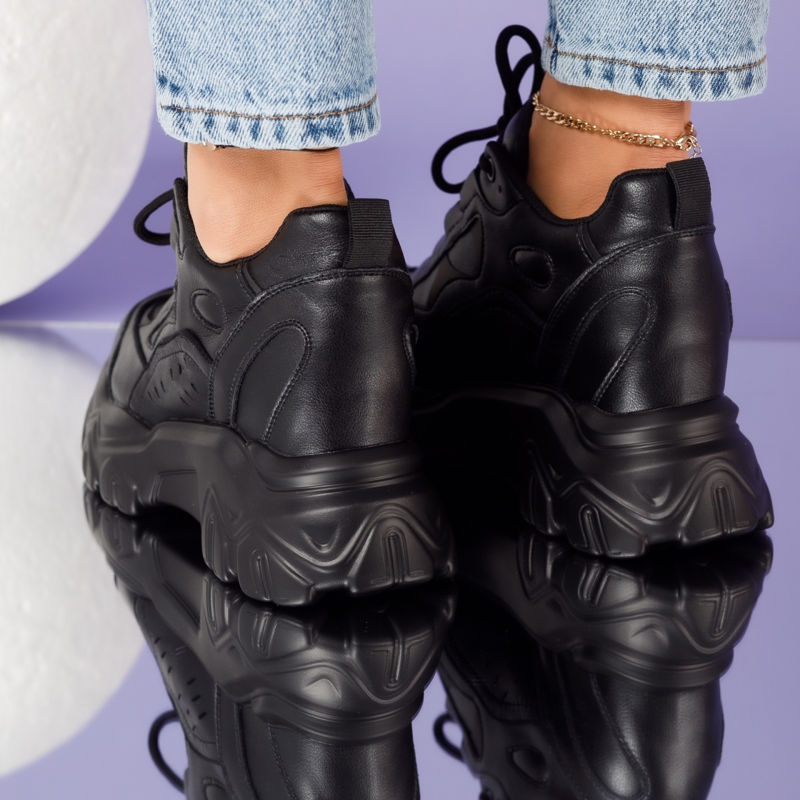 Дамски спортни обувки Mia черен #4168M