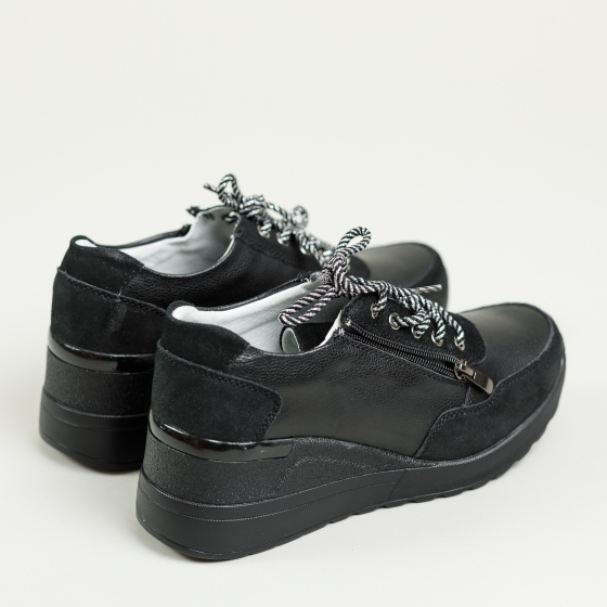 Természetes bőr cipő Fekete Melania #4214M