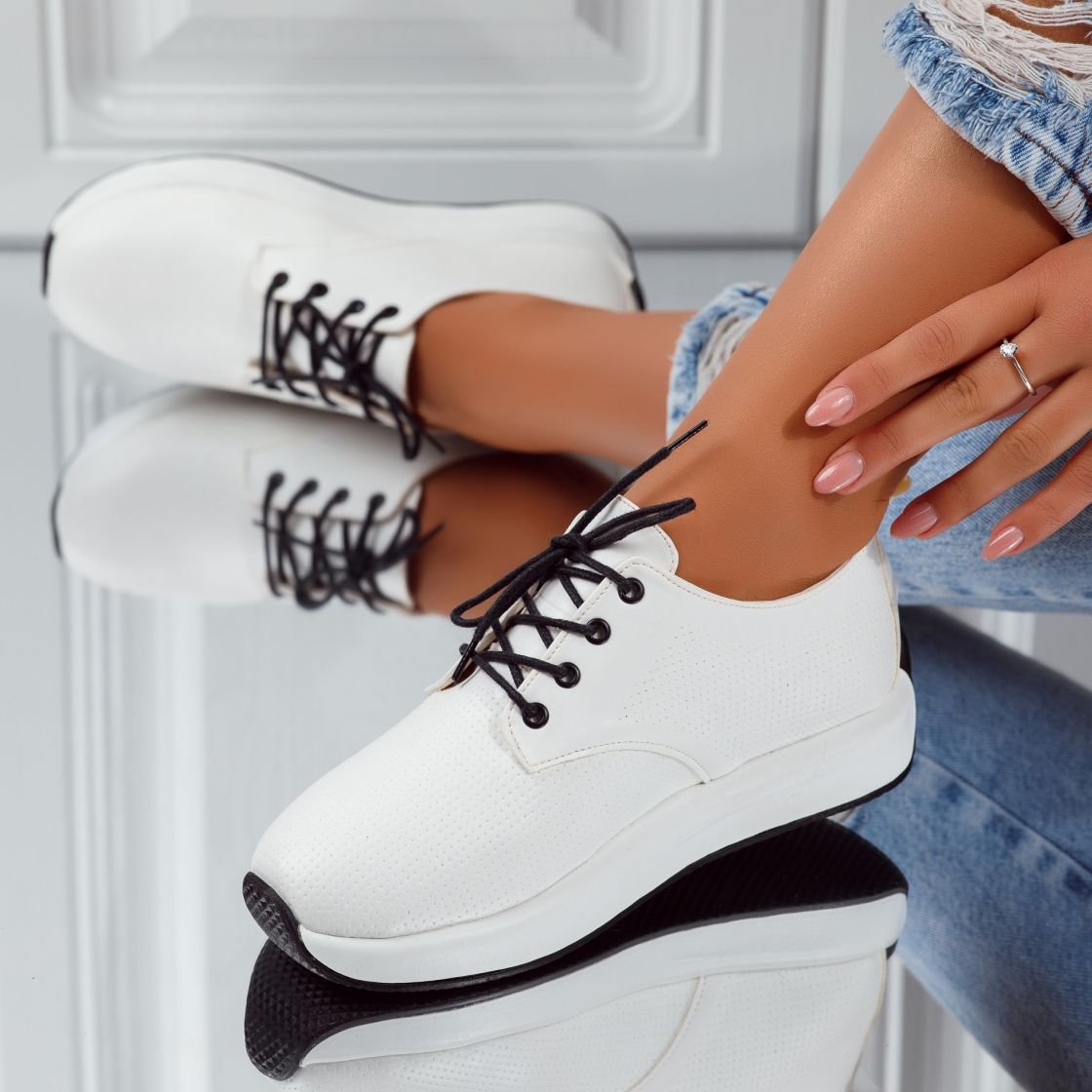 Alkalmi cipő fehér Chloe #5082M