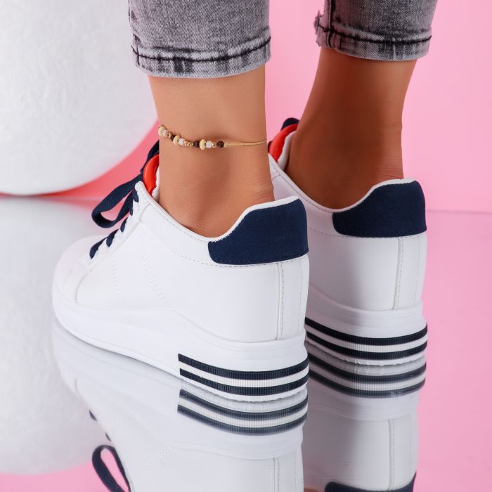 Дамски спортни обувки Carmen Бял #6812M