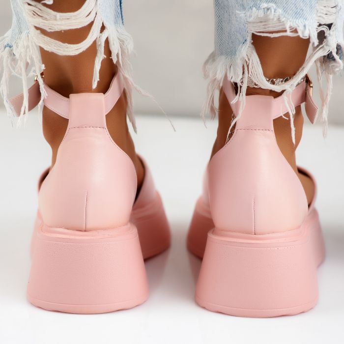 Дамски сандали на платформа William розово #10840