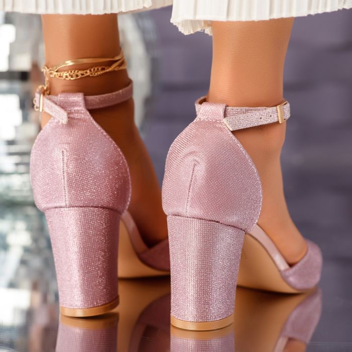 Дамски сандали на ток Iolanda розово #10531