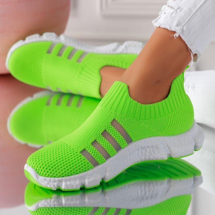 Дамски спортни обувки Vicky зелено #11195