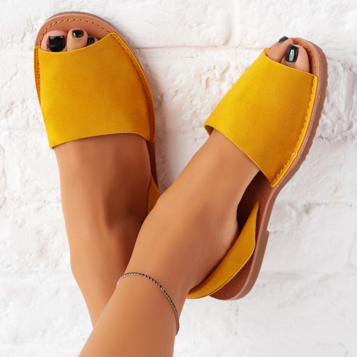 Дамски сандали  Levi жълт #11410