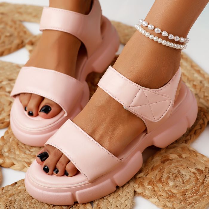 Дамски сандали на платформа Aviana розово #11531