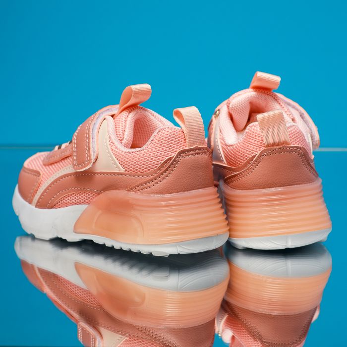 Спортни обувки за деца Maya розово #12265